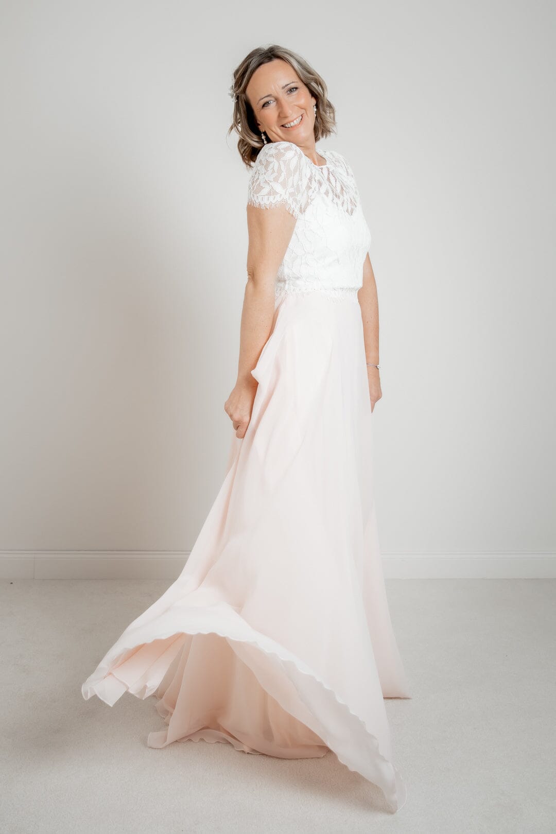 noni-isla-ros-chiffonrock-maxi-in-tellerform-rosa image 1