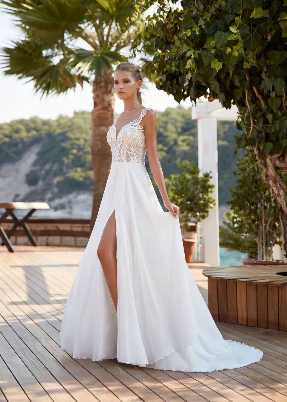 gbs-herve-paris-bridal-vesc-brautkleid-boho-destination-collection image 1